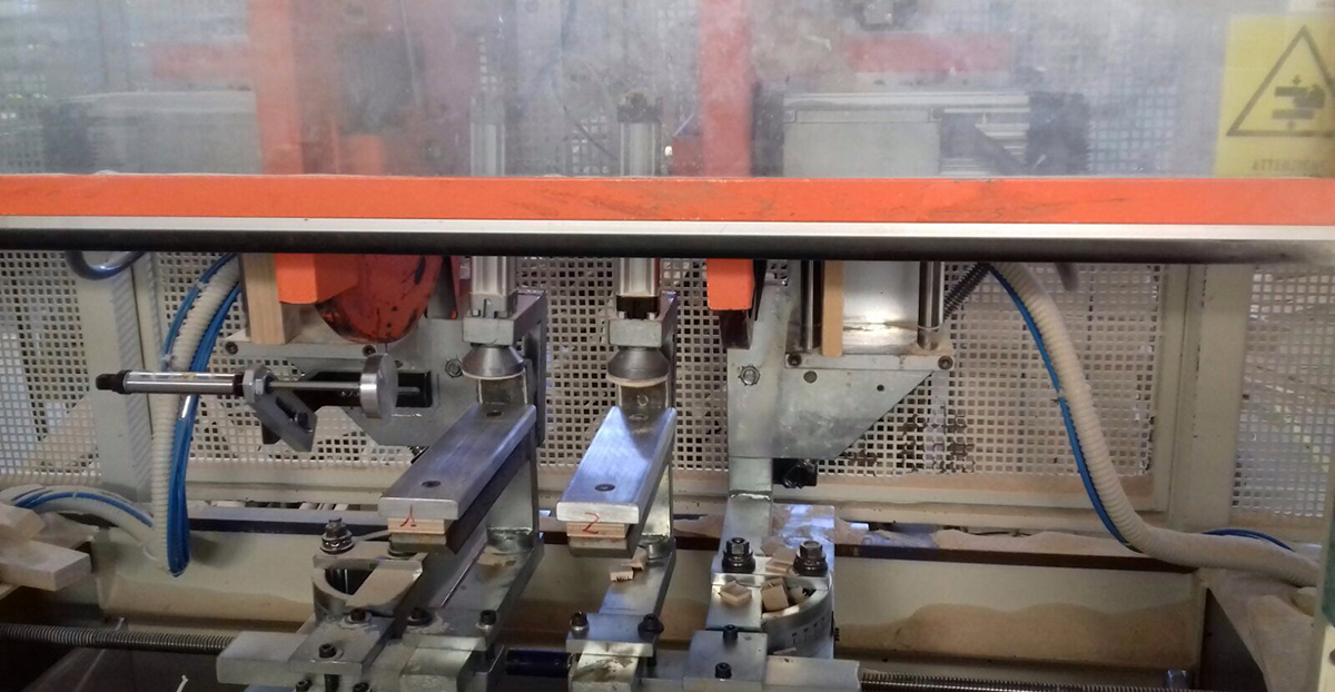 macchina lavorazione legno